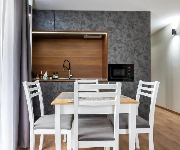 View #1 * بانسكو