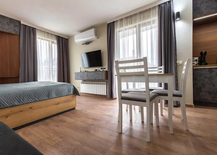 View #1 * بانسكو