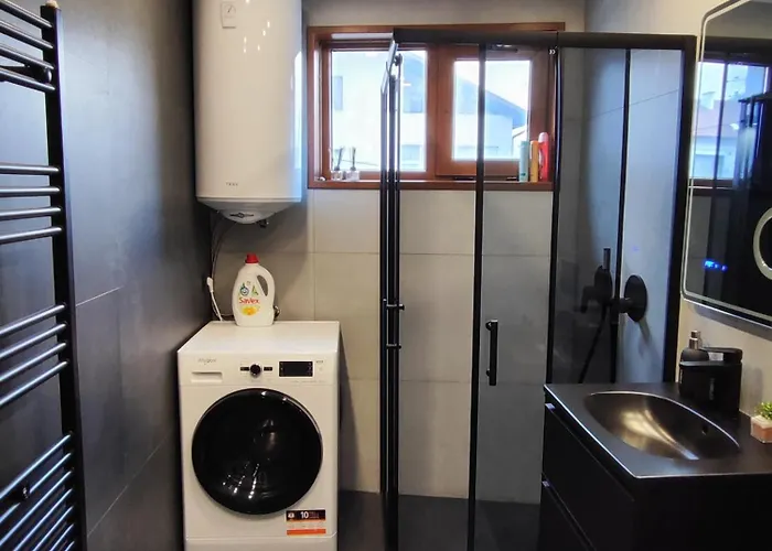 View #1 * بانسكو